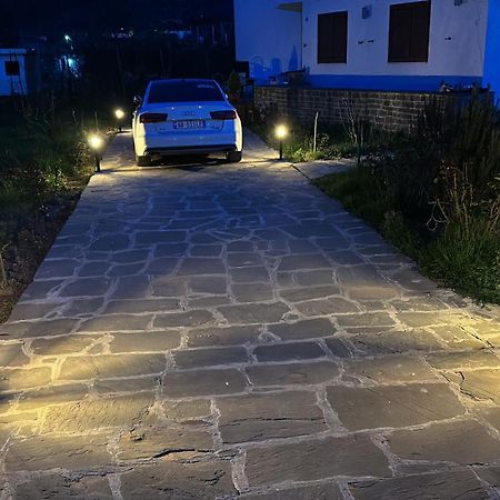 Guesthouse "Shtepia Ime" Permet Luaran gambar