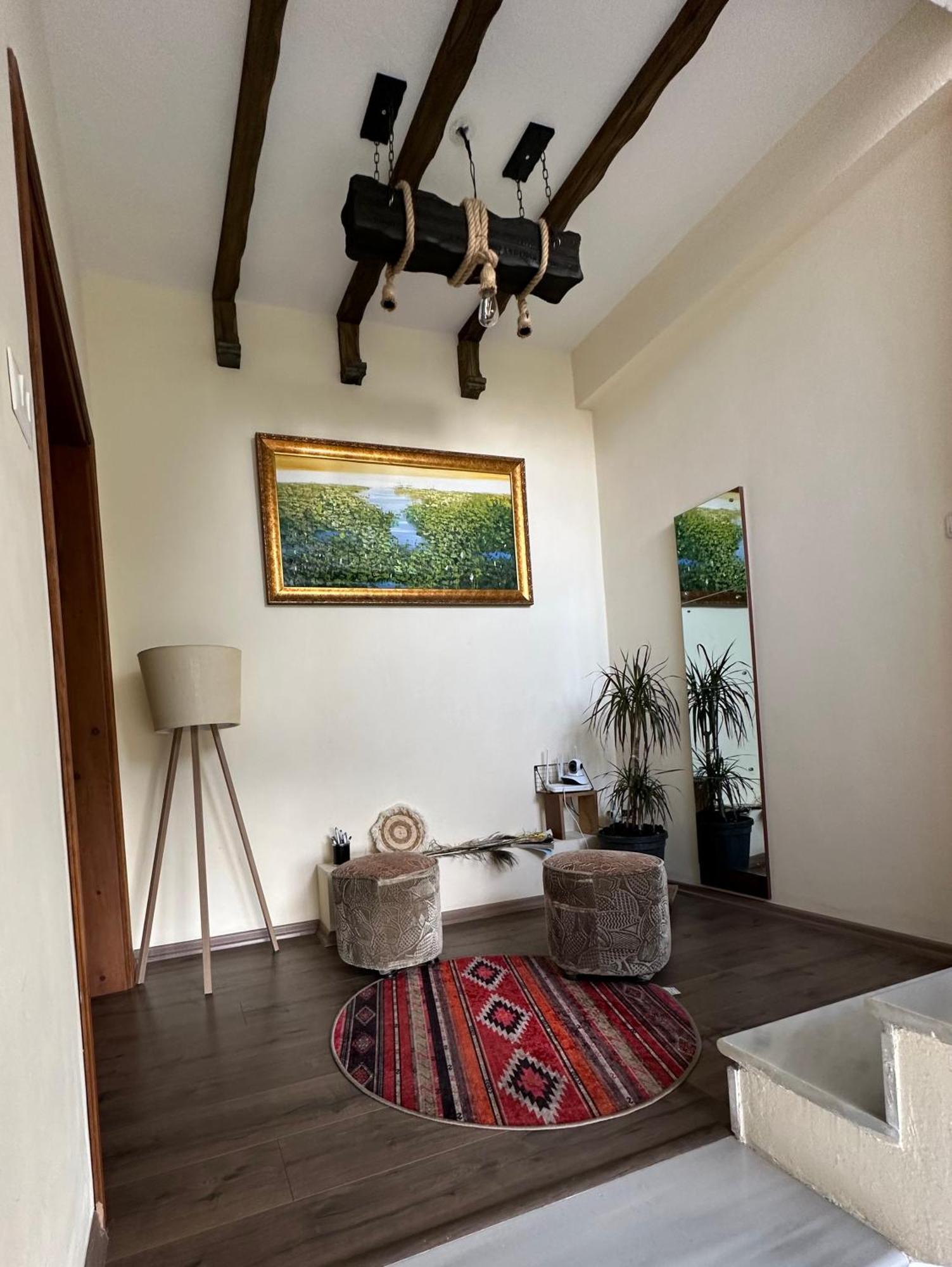 Guesthouse "Shtepia Ime" Permet Luaran gambar